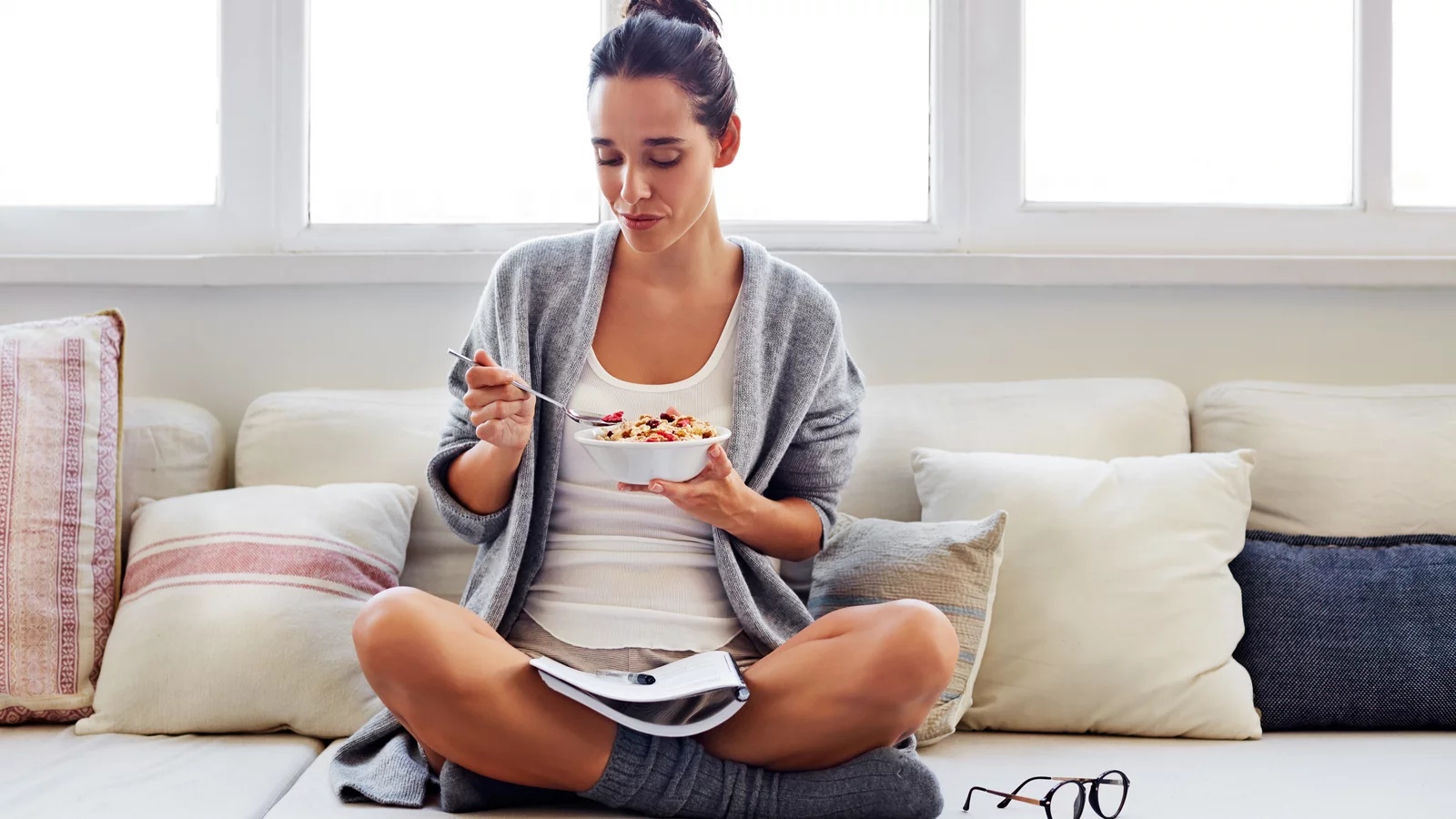 10 tipov, ako ráno ľahšie vstať z postele